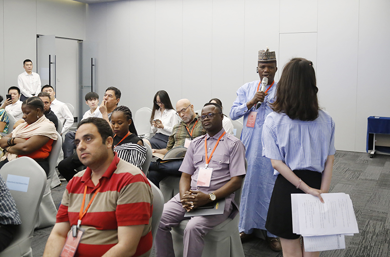 香港六码宝典资料大全